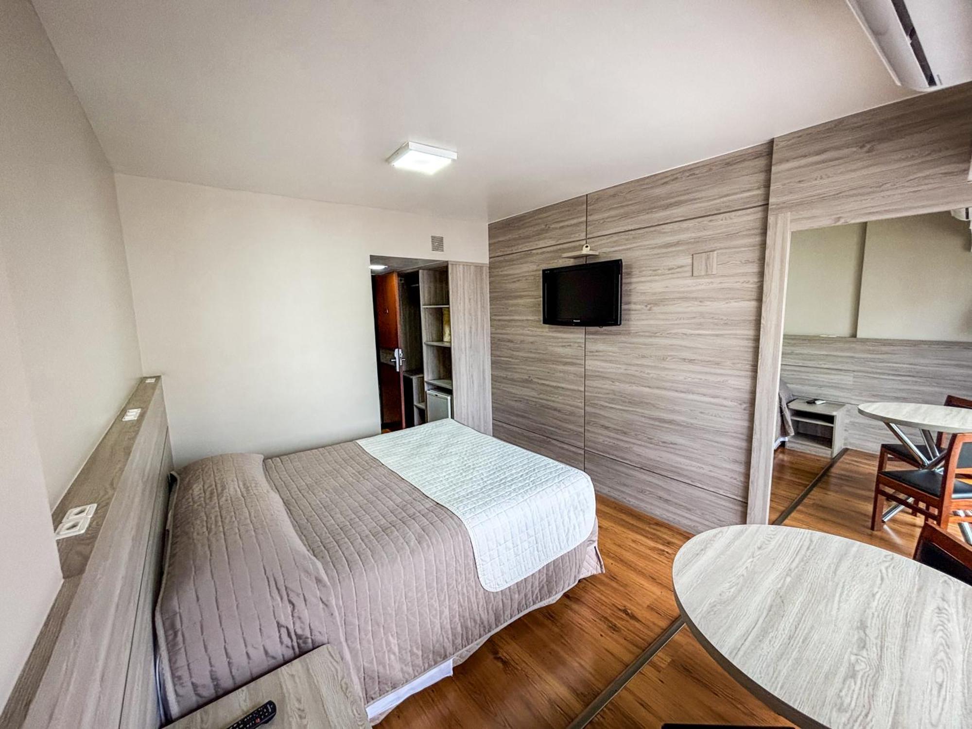 Hotel Nikko Curitiba Buitenkant foto