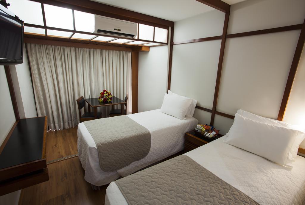Hotel Nikko Curitiba Buitenkant foto